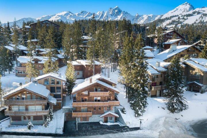 Exclusive Winter Getaways: Courchevel 1850 for the Elite Traveler