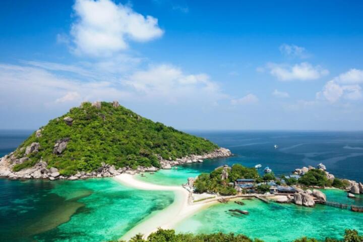 Private Island Escapes: Southeast Asia’s Best Kept Secrets