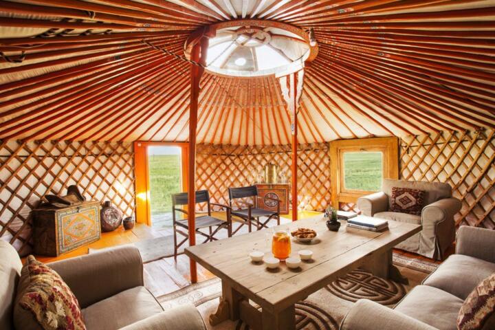 Exploring the Silk Road: Luxury Glamping in the Gobi Desert