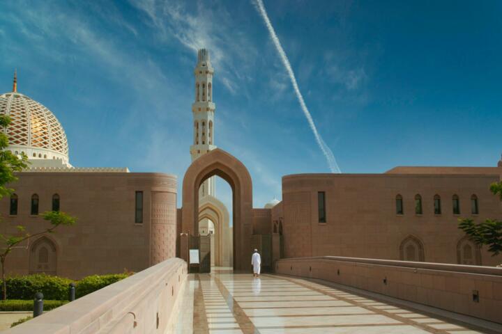 What a Stopover Program Offers in the Middle East